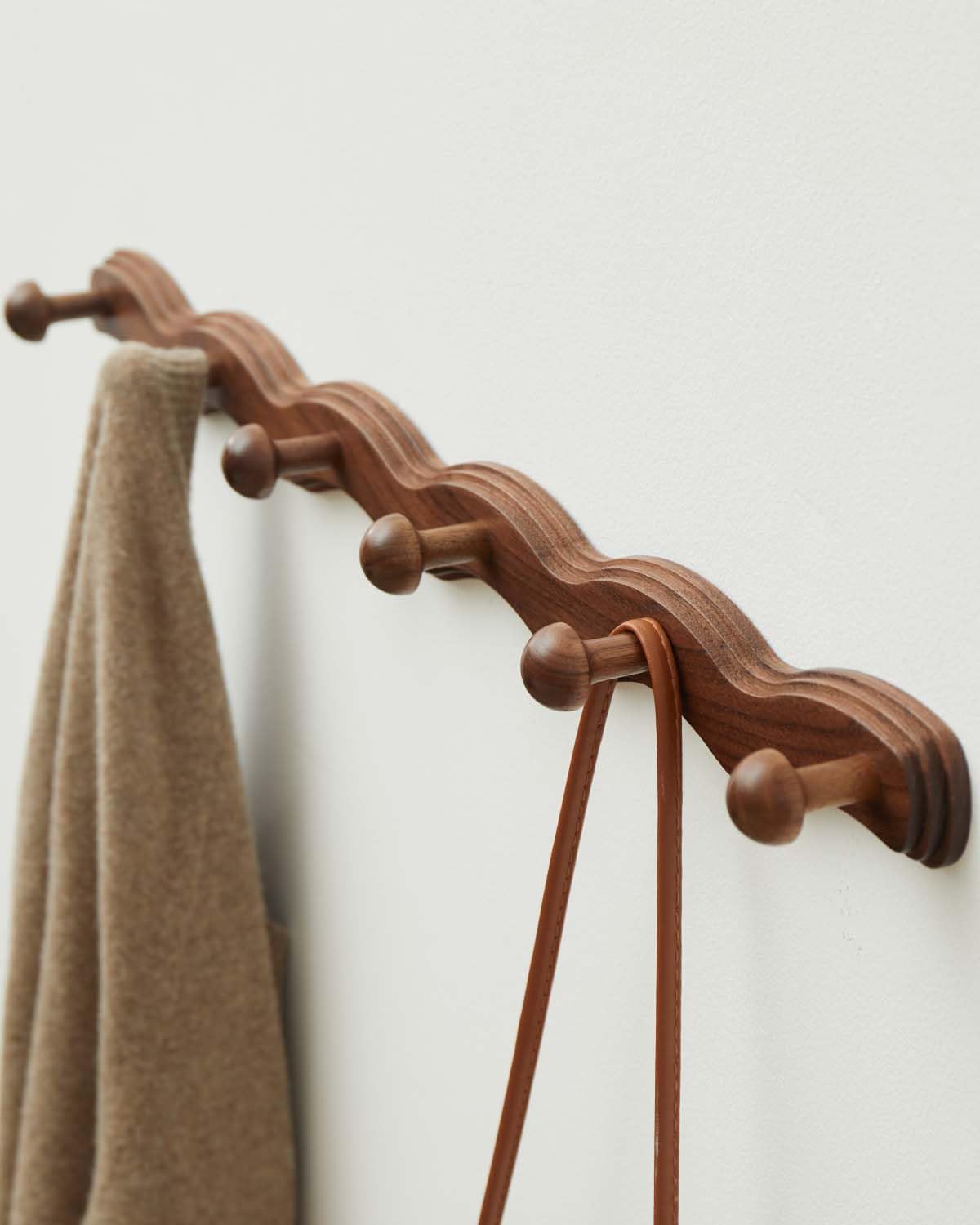 Wave Shaped Walnut Wood Coat Rack, Wall Mounted, 6 Hooks