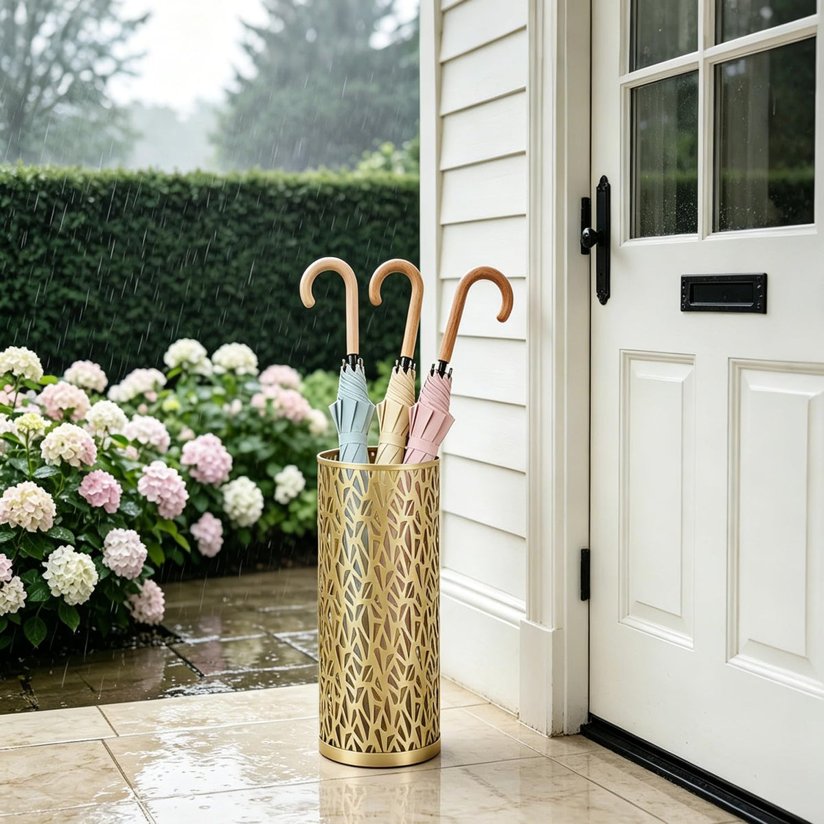 Round Metal Umbrella Holder, 16.4 Inch, Gold Hollow Pattern Stand